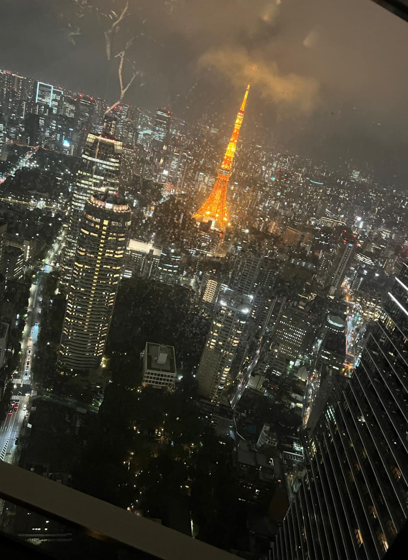Tokyo Tower på kvällen