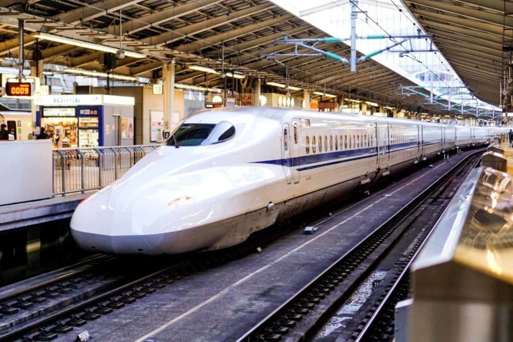 Shinkansen tåg